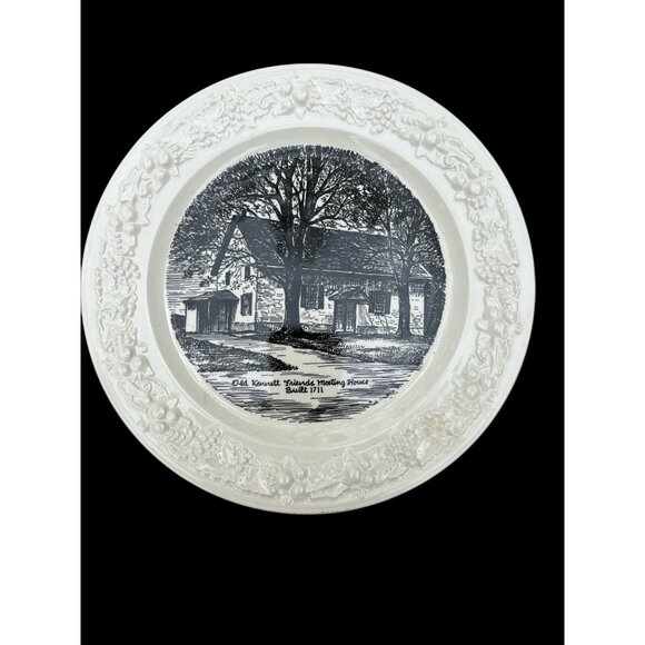 Decorative Wheeling China Plate With Old Kennett Friends Meeting House Design 10 - Picture 1 of 6